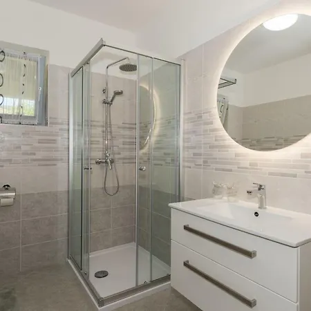 Adriatic Apartment Rabac Exterior photo